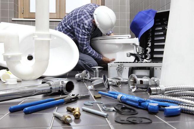 Thợ sửa bồn cầu tại Hà Nội