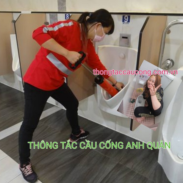 Thợ thông bồn cầu nghẹt tại Xuân Phương